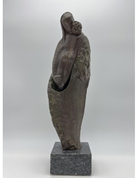 Buciños (Buciños, Carballedo, Lugo, 1938). Maternidad. Bronce.