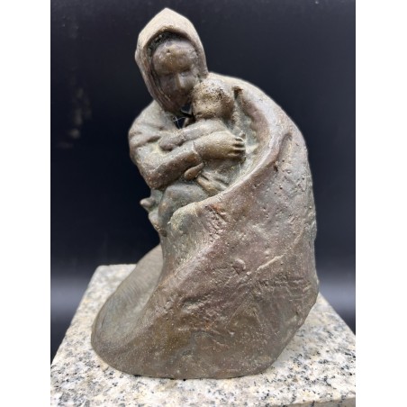 Buciños (Buciños, Carballedo, Lugo, 1938). Maternidad. Bronce.