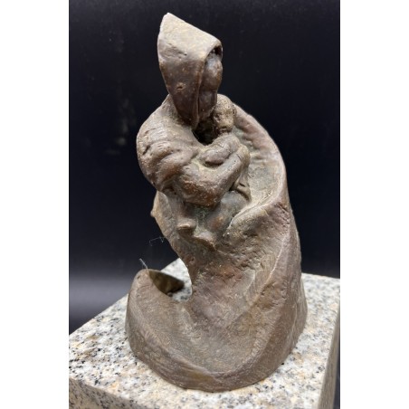 Buciños (Buciños, Carballedo, Lugo, 1938). Maternidad. Bronce.