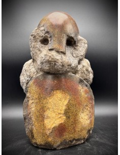 Francisco Pazos. (Cobas, Pontevedra, 1961). Guerreiro. Granito.
