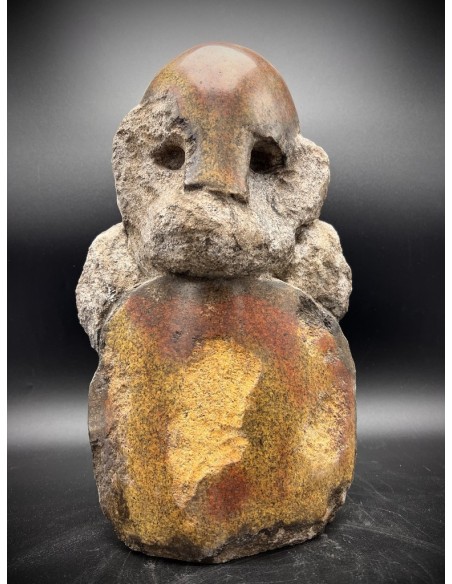 Francisco Pazos. (Cobas, Pontevedra, 1961). Guerreiro. Granito.