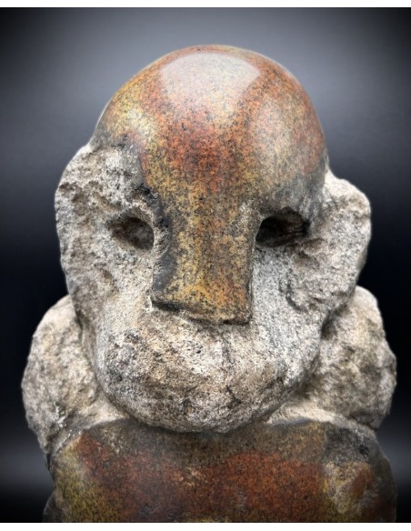 Francisco Pazos. (Cobas, Pontevedra, 1961). Guerreiro. Granito.