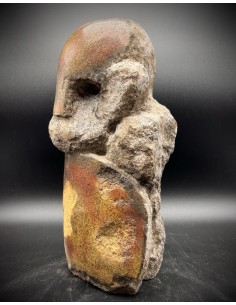 Francisco Pazos. (Cobas, Pontevedra, 1961). Guerreiro. Granito. 2