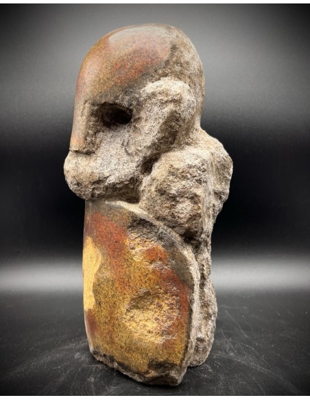 Francisco Pazos. (Cobas, Pontevedra, 1961). Guerreiro. Granito.