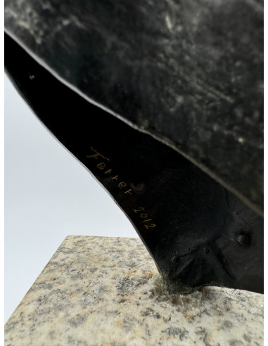 Tony Ferrer. (Ourense 1970). Torso. Bronce.