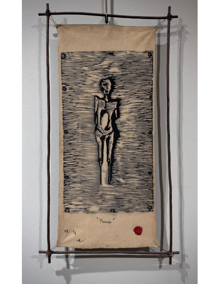 Emile Gireau. (Francia 1987). Ritual Momia. Cuero y acero reciclado.