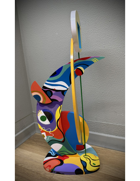 Julio Pereira (Venezuela, 1969). Momentos Lúdicos. Materiales reciclados policromados.